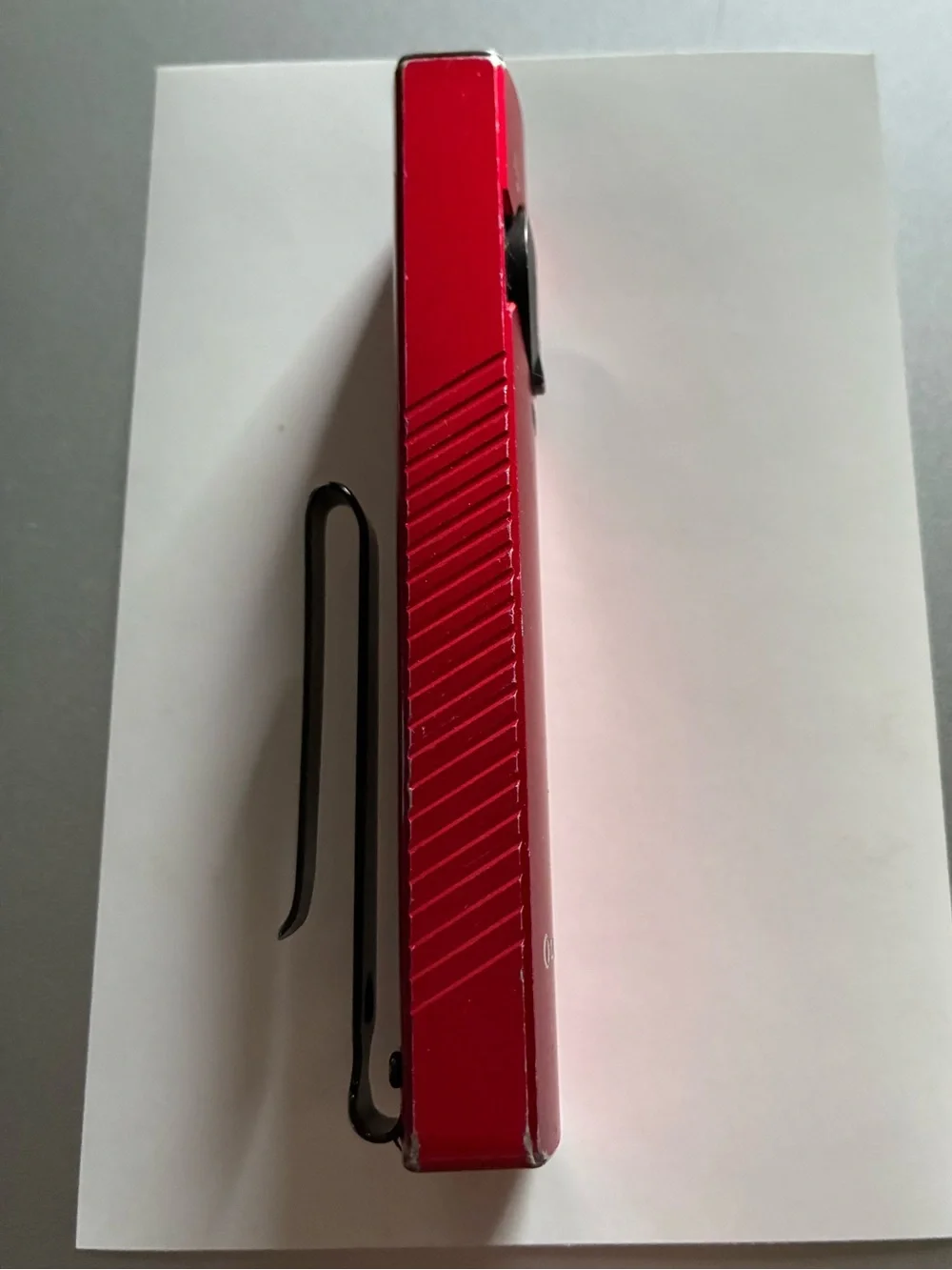 🟥 Olight Arkfeld Pro Flat Rechargeable EDC Flashlight - Red